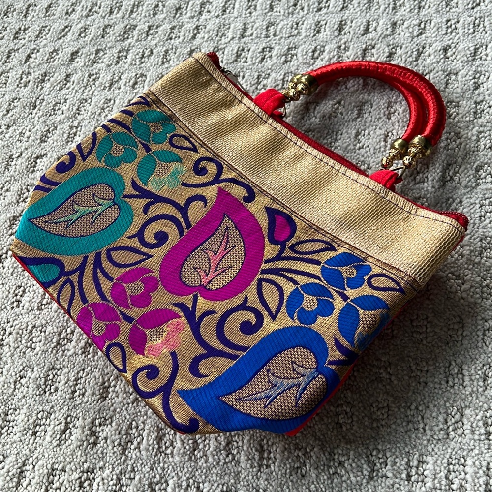 Indian Purse with zipper